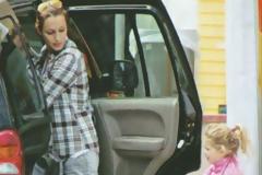 Ο Ρουβάς, η Ζυγούλη και η κορούλα τους (Photo)