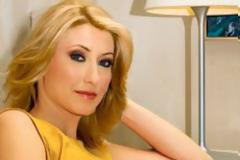 Η Σία Κοσιώνη αμακιγιάριστη!