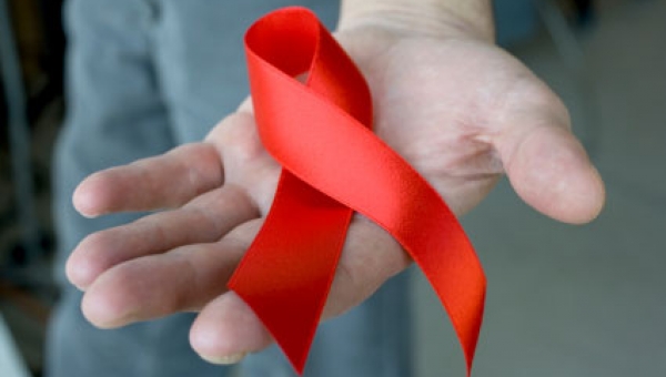 AIDS: Μάθετε τα πάντα - Φωτογραφία 1