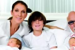 Όμορφες, διάσημες μαμάδες ετών ... 40!