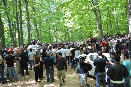 Το μήνυμα των χιλιάδων διαδηλωτών που κατέκλεισαν την πρωτομαγιά το πανέμορφο βουνό των Σκουριών Χαλκιδικής - Φωτογραφία 2