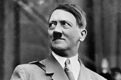 Στη δημοσιότητα καρτ ποστάλ του Χίτλερ