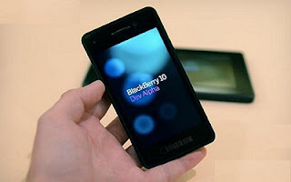 Πρώτα δείγματα από το νέο λειτουργικό σύστημα BlackBerry 10 [video] - Φωτογραφία 1