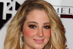 Κι όμως, η πιο σέξι γυναίκα του πλανήτη είναι Ελληνίδα, σύμφωνα με το περιοδικό FHM [photos]