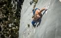 ΑΠΙΣΤΕΥΤΟ: Σκαρφάλωσε σε απόκρημνο βράχο 155 μέτρων με γυμνά χέρια - Φωτογραφία 3