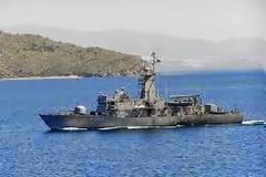 Η Κανονιοφόρος του ΠΝ «Μαχητής» περνά τα στενά των Δαρδανελίων στο ταξίδι της επιστροφής!