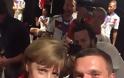 Δείτε τη selfie της Μέρκελ με τον Ποντόλσκι [photos] - Φωτογραφία 2