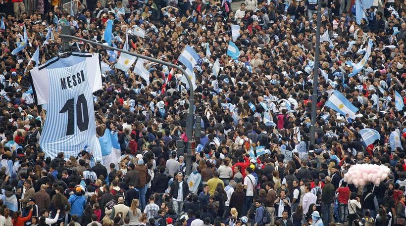 Δείτε πως υποδέχτηκαν στην Αργεντινή τον Μέσι και την ομάδα του [photos + video] - Φωτογραφία 2