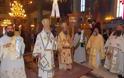 Πάτρα: Πλήθος πιστών στο ναό της Αγίας Τριάδας - Η εικόνα της Παναγίας Νοτενών επέστρεψε στο μοναστήρι