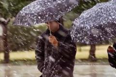 Δείτε σε ποια περιοχή της Κρήτης έριξε καρέκλες σήμερα...[photo]
