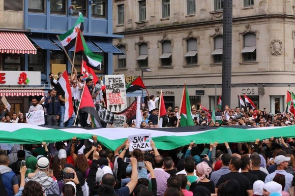 In Photos: Worldwide Protest Against Israeli Attack on Gaza - Φωτογραφία 28