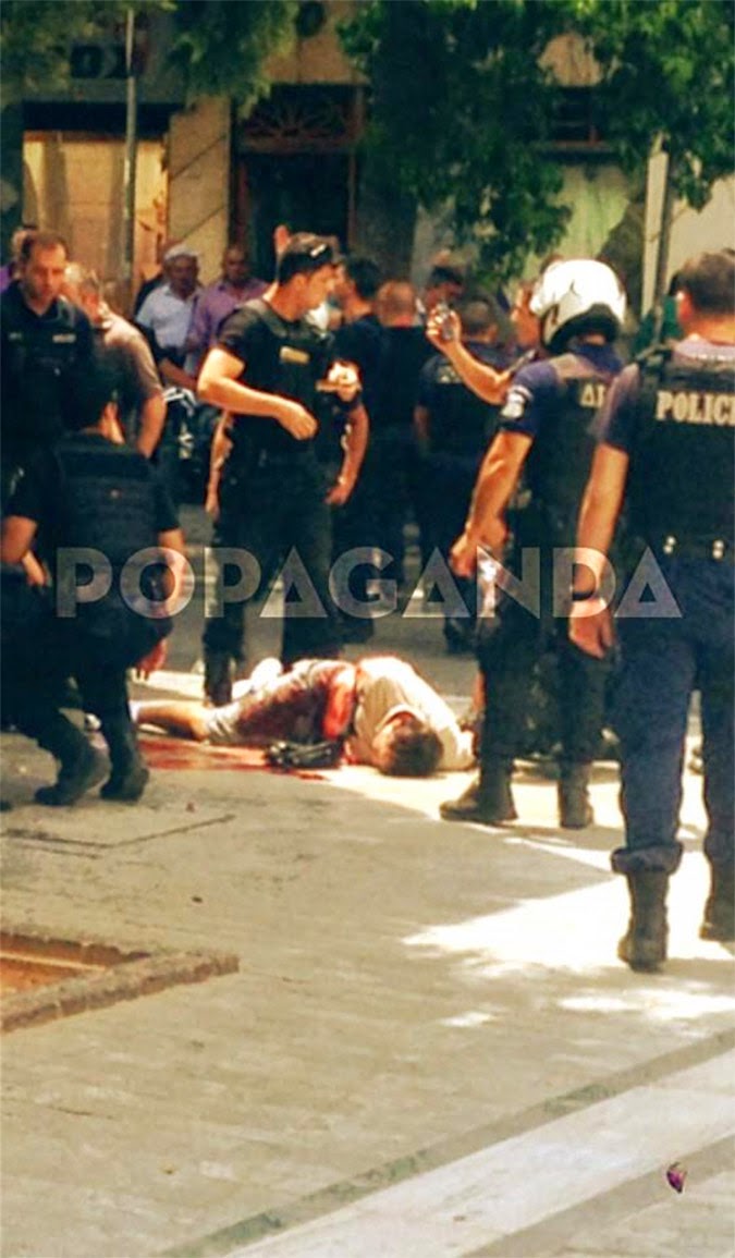 Η στιγμή της σύλληψης Μαζιώτη στο κέντρο της Αθήνας - Δείτε φωτο - Φωτογραφία 5