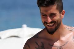 Οι κοιλιακοί των ποδοσφαιριστών της Εθνικής τρέλαναν την Μύκονο! - Δείτε φωτο