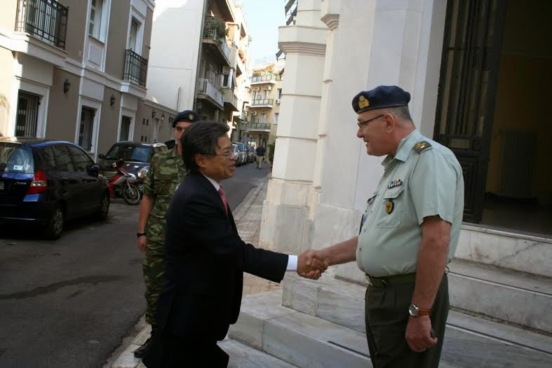 Επίσκεψη του Πρέσβη της Λαϊκής Δημοκρατίας στου Βιετνάμ στη ΔΙΣ - Φωτογραφία 1