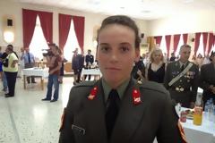 H Aρχηγός που συγκίνησε τον ΥΦΕΘΑ στην Ορκωμοσία της ΣΜΥ (vid)