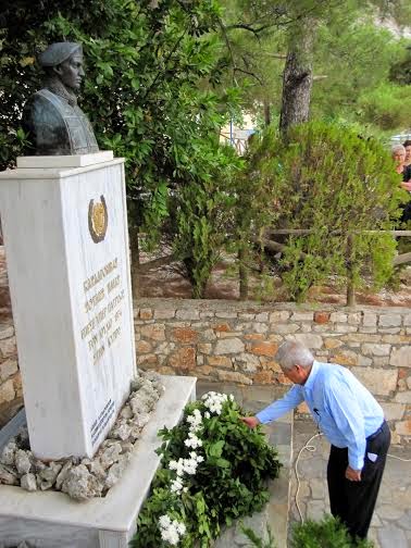 Δήμος Μαλεβιζίου: Τίμησαν τη μνήμη των Ηρώων καταδρομέων Ηλία Τούλη και Νίκου Καβροχωριανού - Φωτογραφία 2