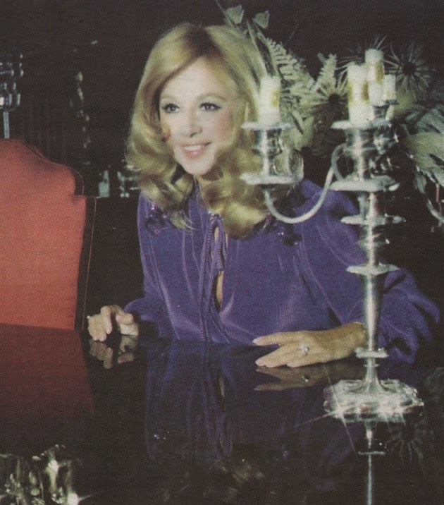 Όταν η Αλίκη Βουγιουκλάκη πόζαρε χωρίς ίχνος μακιγιάζ - Φωτογραφία 2