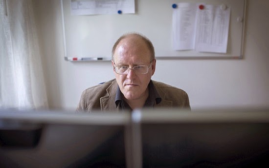Ιδού ο Σουηδός- κινητή εγκυκλοπαίδεια που βρίσκεται πίσω από 2,7 εκατομμύρια άρθρα της Wikipedia... [video] - Φωτογραφία 1