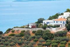 Ο βασιλιάς της Ολλανδίας χτίζει αυθαίρετο στο Κρανίδι - Σάλος στη Βουλή