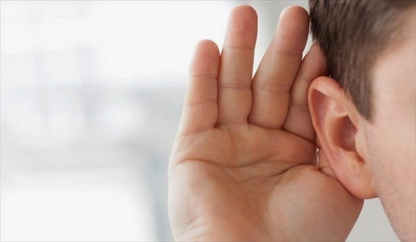 Οι 7 τρόποι με τους οποίους κάνετε κακό στα αυτιά σας - Φωτογραφία 1