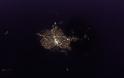 Νύχτα πάνω από την Γη: Απίστευτες φωτογραφίες φωτεινών πόλεων τραβηγμένες από το Διάστημα που κρύβουν κινδύνους [photos] - Φωτογραφία 6