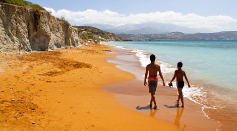 Παραλία Ξι: Η άγνωστη πλαζ της Κεφαλονιάς με την κατακόκκινη άμμο και το περίεργο όνομα - Φωτογραφία 8