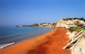 Παραλία Ξι: Η άγνωστη πλαζ της Κεφαλονιάς με την κατακόκκινη άμμο και το περίεργο όνομα - Φωτογραφία 10