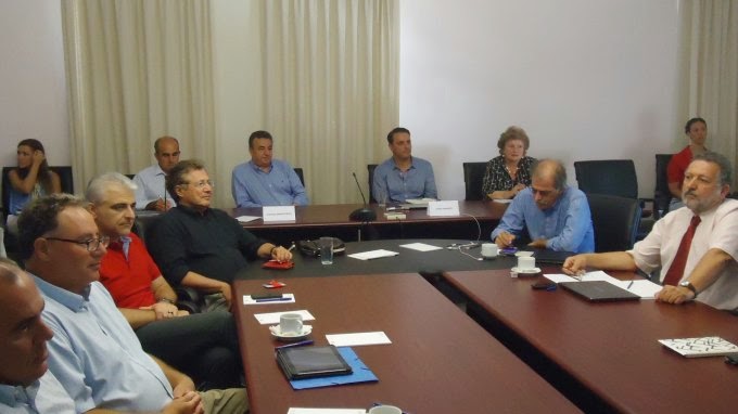 Οι επιστήμονες της Κρήτης συνάντησαν τον Κρητικό διευθυντή της Google [video + photos] - Φωτογραφία 2