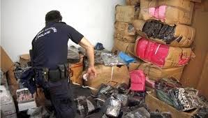 Συλλήψεις για προϊόντα μαϊμού στο Ηράκλειο - Φωτογραφία 1