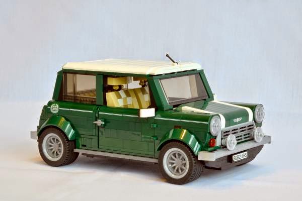 Η άλλη άποψη: ένα κλασικό Mini από 1.077 τουβλάκια LEGO - Φωτογραφία 1
