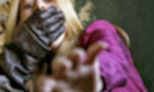 Σοκ: Θύμα ομαδικού βιαμού 14χρονη στην Παραβόλα Αιτωλοακαρνανίας - Τέσσερις συλλήψεις - Φωτογραφία 1