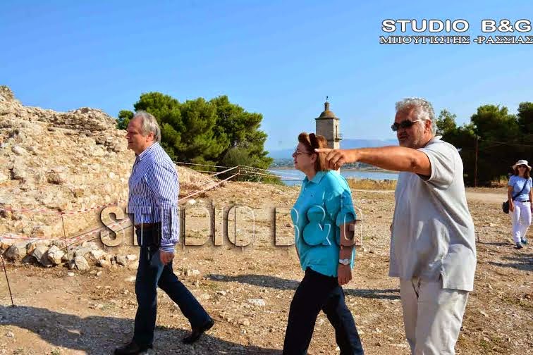 Τους αρχαιολογικούς χώρους της Ακροναυπλίας, της Ασίνης επισκέφτηκε ο Υφυπουργός Αθλητισμού και Πολιτισμού Γιάννης Ανδριανός - Φωτογραφία 6