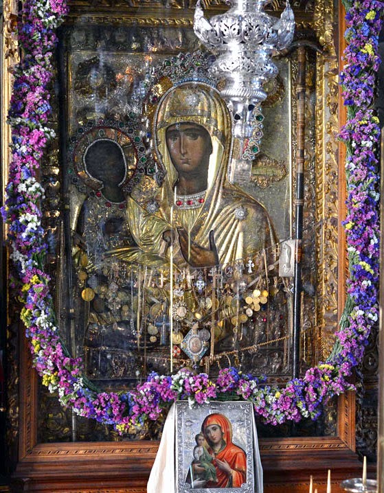 5074 - Φωτογραφίες από τον εορτασμό της Παναγίας της Τριχερούσας στην Ιερά Μονή Χιλιανδαρίου Αγίου Όρους - Φωτογραφία 5