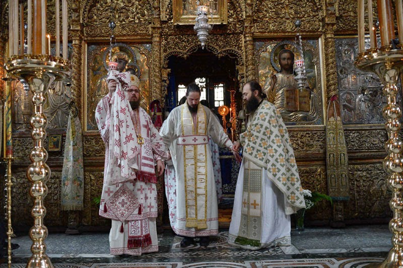5074 - Φωτογραφίες από τον εορτασμό της Παναγίας της Τριχερούσας στην Ιερά Μονή Χιλιανδαρίου Αγίου Όρους - Φωτογραφία 9