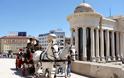 Τα Σκόπια γέμισαν αρχαία αγάλματα - Το νέο τρελό σχέδιο των γειτόνων μας - Φωτογραφία 2
