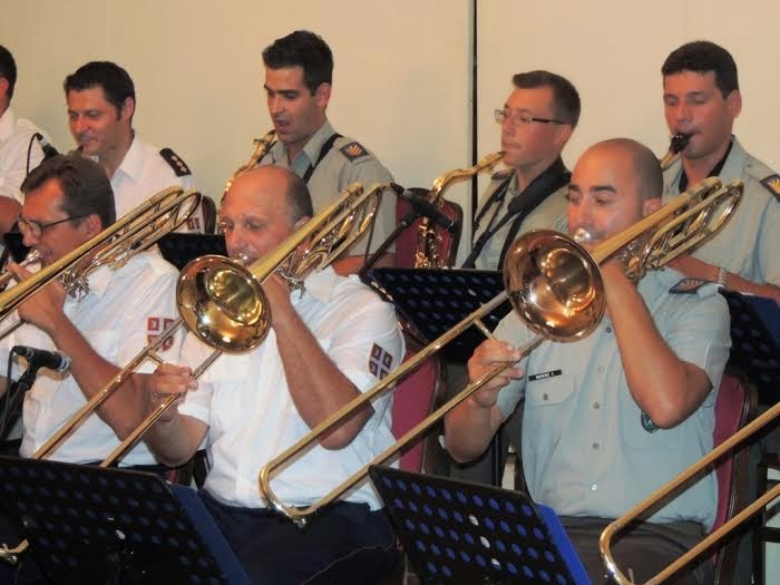 Στη Σερβία η Στρατιωτική Μουσική Φρουράς Αθηνών - Φωτογραφία 2
