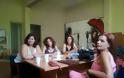 Επίσκεψη της Μαρίας Γιαννακάκη στο Συμβουλευτικό Κέντρο Κακοποιημένων Γυναικών Δραπετσώνας