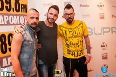 Χαμός στο Πάρτι του  89,8 Δρόμος fm