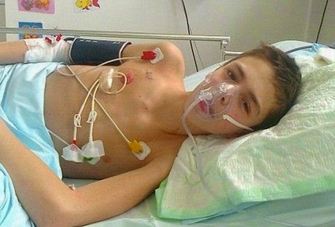 Ανατριχιαστική ιστορία: 14χρονος με καρκίνο πραγματοποίησε την τελευταία του επιθυμία και...κατέληξε στην εντατική! - Φωτογραφία 1