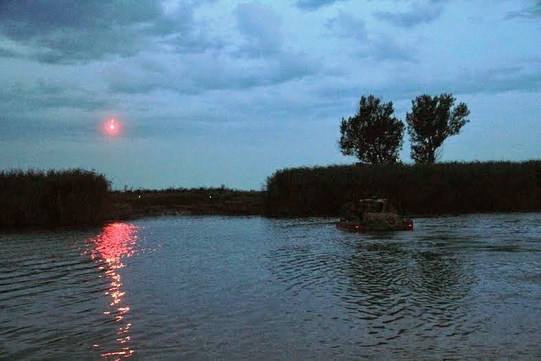Νυχτερινή Εκπαίδευση Προσωπικού της ΧΙΙ Μ/Κ ΜΠ, στη Βίαιη Διάβαση Ποταμού - Φωτογραφία 10