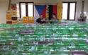 ΑΠΙΣΤΕΥΤΟ: Σκάφος από 50.000 πλαστικά μπουκαλάκια! [photo]