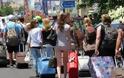 20.000 Ρώσοι Τουρίστες έχουν ξεμείνει στην Ελλάδα και δεν μπορούν να φύγουν...