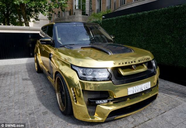 Σαουδάραβας Κροίσος κυκλοφορεί στο Λονδίνο με χρυσό Range Rover και αριθμό κυκλοφορίας 666! - Φωτογραφία 2