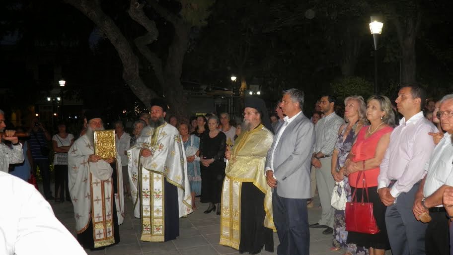 Στην ανακατασκευασμένη βιοκλιματική πλατεία Αγίας Λαύρας γιόρτασε το Μαρούσι τη Μεταμόρφωση του Σωτήρος, παραμονή της εορτής του ομώνυμου παρεκκλησίου - Φωτογραφία 5