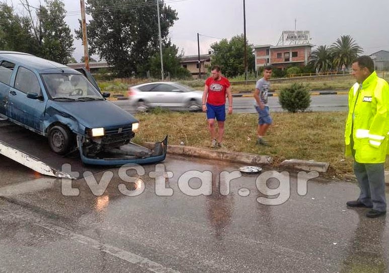 Νεαρός οδηγός τράκαρε μόλις βγήκε από το συνεργείο! [photos] - Φωτογραφία 3