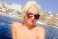 Η Τζούλια ξαναχτυπά... Σε ιστιοπλοϊκό αυτή τη φορά! [photo]