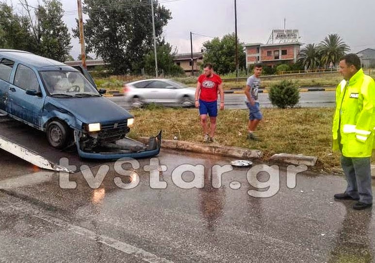 Νεαρός οδηγός τράκαρε μόλις βγήκε από το συνεργείο! [photos] - Φωτογραφία 3