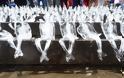 5000 χιλιάδες στρατιώτες φτιαγμένοι από πάγο στη μνήμη των θανόντων - Φωτογραφία 3