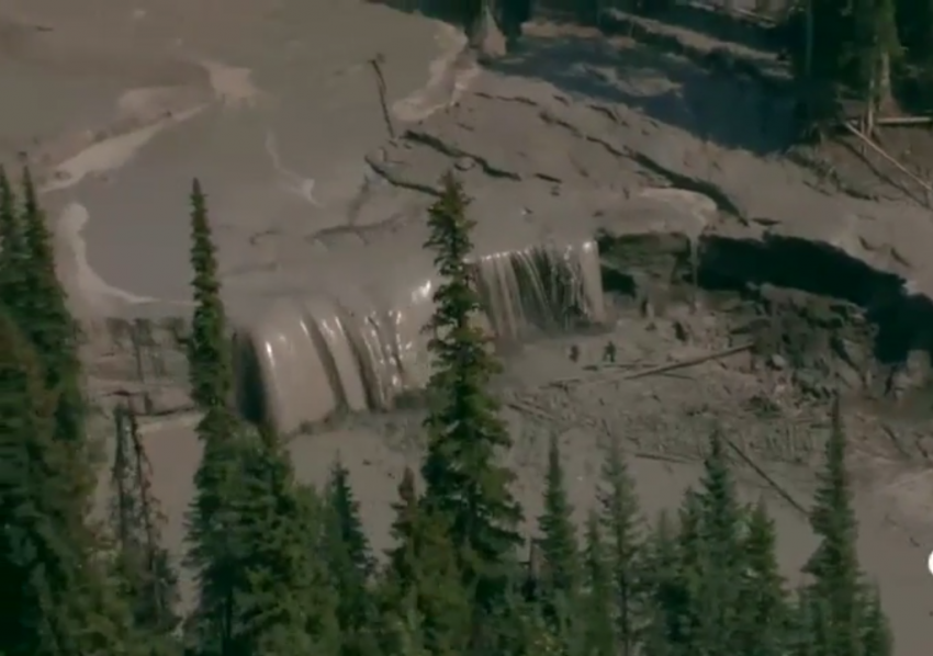 Η μεγάλη καταστροφή από μεταλλείο χαλκού-χρυσού στον Καναδά… - Φωτογραφία 2