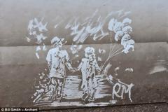 Ο “Βαν Γκογκ” της σκόνης... [photos + video]
